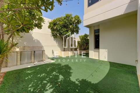 تاون هاوس في Noor Townhouses, Town Square, دبي 4 غرف نوم, 220 م² رقم 121198 - صورة 2