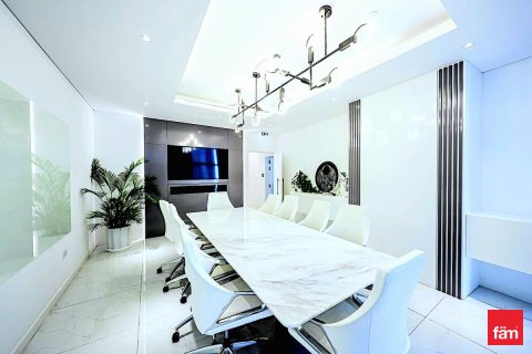 Office in Business Bay, Dubai 303.5 sq.m. № 99479