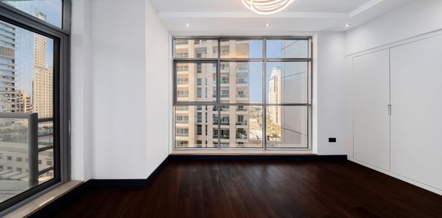 Apartment in Dubai Marina, Dubai 2 bedrooms, 149.2 sq.m. № 99478