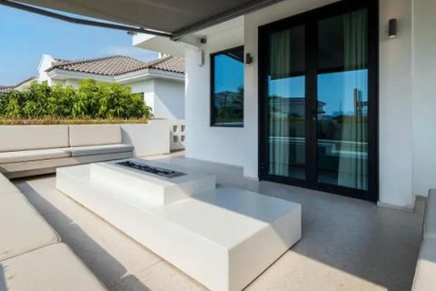 Villa à Signature Villas Frond M, Palm Jumeirah, Dubai, 3 chambres, 686 m², № 3984 - photo 9