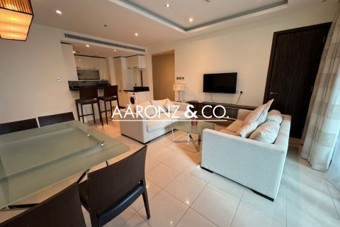 Apartment in Jumeirah Lake Towers, Dubai 2 bedrooms, 93 sq.m. № 94568