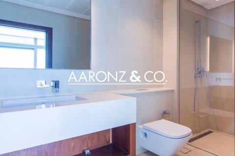 Apartment in Marina Gate 2, Dubai Marina, Dubai 3 bedrooms, 168 sq.m. № 94569 - photo 7