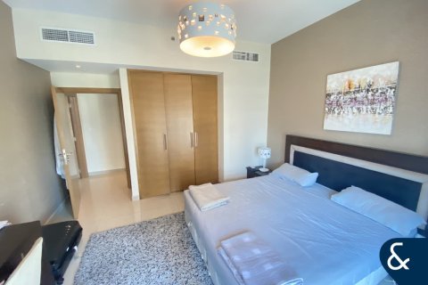 Купить квартиру в Даунтаун Дубай (Даунтаун Бурдж Дубай), Дубай: 2 спальни, 114м², № 75408 - фото 6