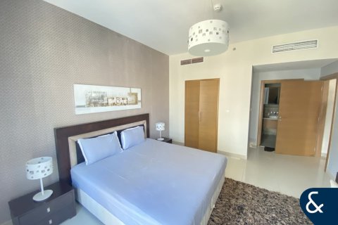 Купить квартиру в Даунтаун Дубай (Даунтаун Бурдж Дубай), Дубай: 2 спальни, 114м², № 75408 - фото 5