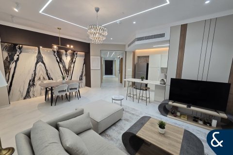 Купить квартиру в Marina Crown, Дубай Марина, Дубай: 2 спальни, 131м², № 75402 - фото 1