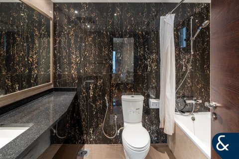 Apartment in Downtown Dubai (Downtown Burj Dubai), Dubai 2 bedrooms, 151 sq.m. № 75405 - photo 17