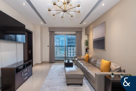 Apartment in Downtown Dubai (Downtown Burj Dubai), Dubai 2 bedrooms, 151 sq.m. № 75405 - photo 2