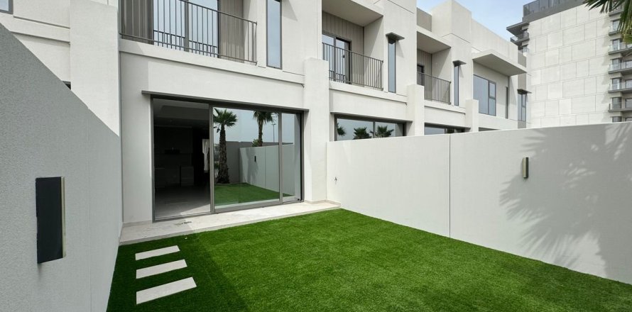 Maison de ville à Mohammed Bin Rashid City, Dubai, 2 chambres, 131 m², № 120672