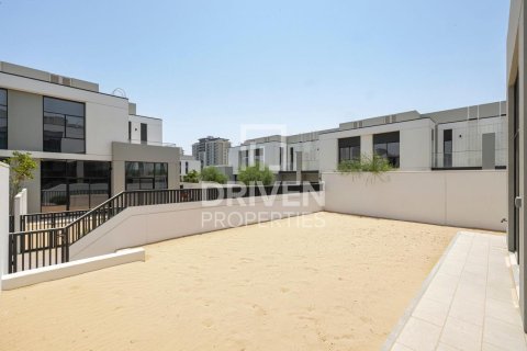 Villa à Al Furjan, Dubai, 4 chambres, 336 m², № 20277 - photo 2