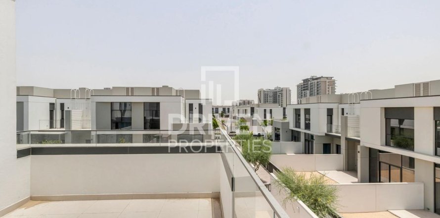 Villa à Al Furjan, Dubai, 4 chambres, 336 m², № 20277