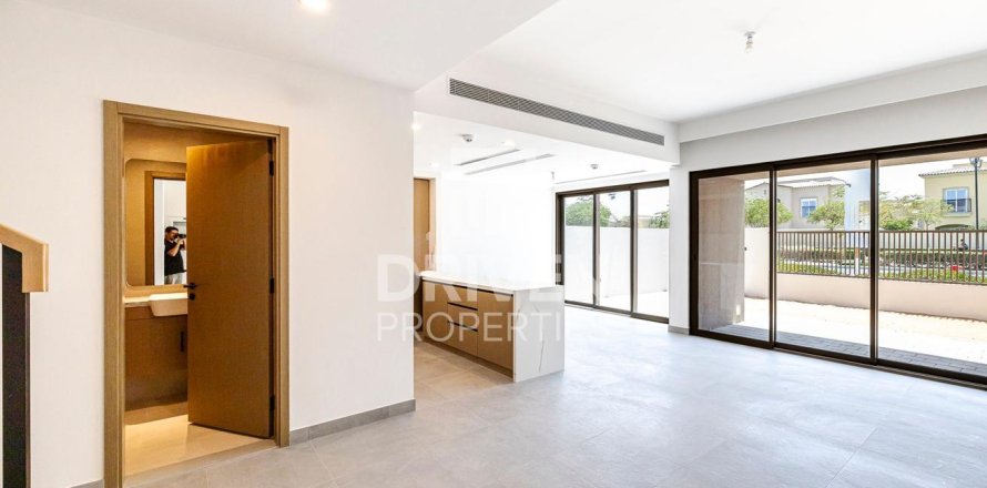 Townhouse in Villanova, Dubai Land, Dubai 3 bedrooms, 204 sq.m. № 20266