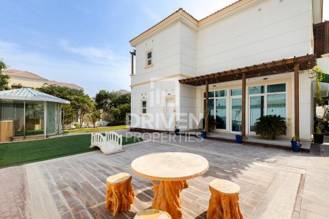 Villa en Hacienda, The Villa, Dubai, 6 dormitorios, 1163 m², № 20268 - foto 7