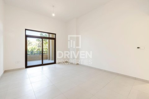 Снять в аренду квартиру в Madinat Jumeirah Living, Умм-Сукейм, Дубай: 2 спальни, 134м², № 20265 - фото 4