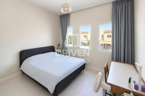 Villa in Bella Casa, Serena, Dubai 2 bedrooms, 133.87 sq.m. № 134384 - photo 17