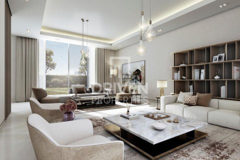 Villa in Dubai Land, Dubai 4 bedrooms, 577.49 sq.m. № 134383 - photo 3