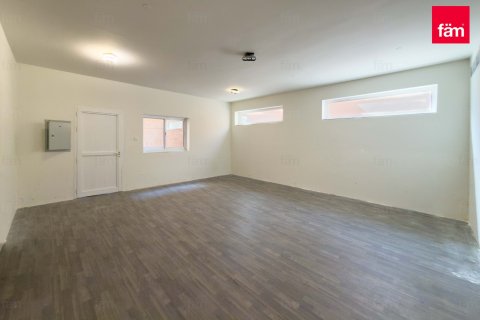 Снять в аренду виллу в Умм-Сукейме, Дубай: 8 спален, 743.2м², № 90222 - фото 18