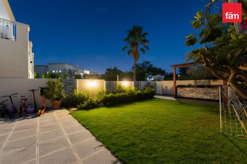 Villa en Dubai, 3 dormitorios, 254.9 m², № 90250 - foto 27