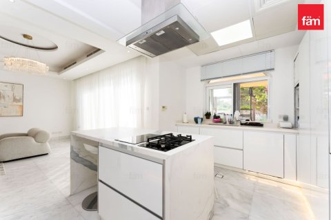 Villa en Dubai, 3 dormitorios, 254.9 m², № 90250 - foto 15