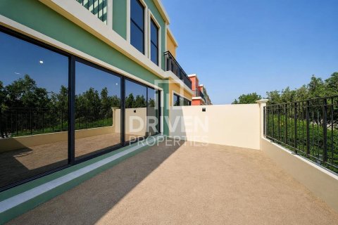 Adosado en Damac Lagoons, Dubai, 4 dormitorios, 144 m², № 143178 - foto 24