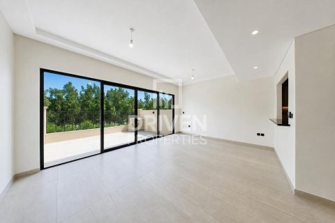 Adosado en Damac Lagoons, Dubai, 4 dormitorios, 144 m², № 143178 - foto 4