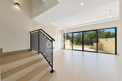 Adosado en Damac Lagoons, Dubai, 4 dormitorios, 144 m², № 143178 - foto 18