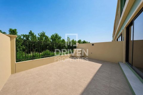 Adosado en Damac Lagoons, Dubai, 4 dormitorios, 144 m², № 143178 - foto 23