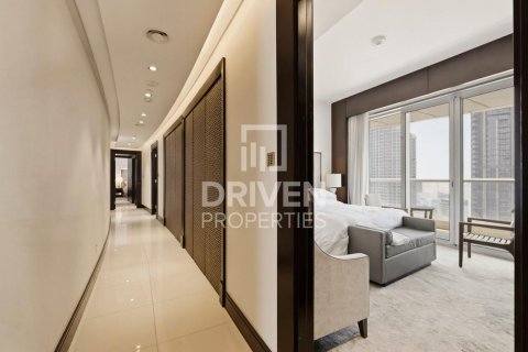 Appartement à Downtown Dubai (Downtown Burj Dubai), Dubai, 4 chambres, 429.49 m², № 136038 - photo 23