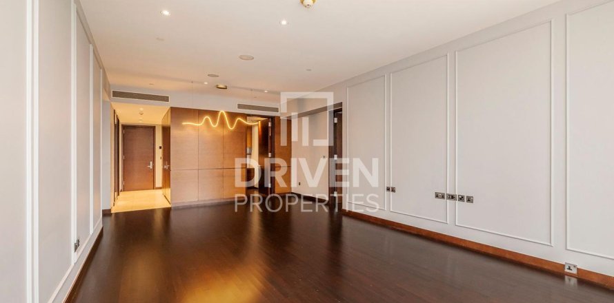 Apartment in Downtown Dubai (Downtown Burj Dubai), Dubai 2 bedrooms, 152.36 sq.m. № 136033