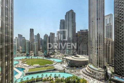 Apartment in Downtown Dubai (Downtown Burj Dubai), Dubai 2 bedrooms, 152.36 sq.m. № 136033 - photo 17