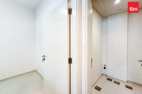 Villa in Dubai 3 bedrooms, 175 sq.m. № 139332 - photo 8