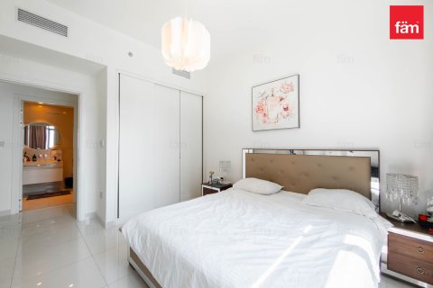 Apartment in Dubai Harbour, Dubai 1 bedroom, 69 sq.m. № 139336 - photo 14