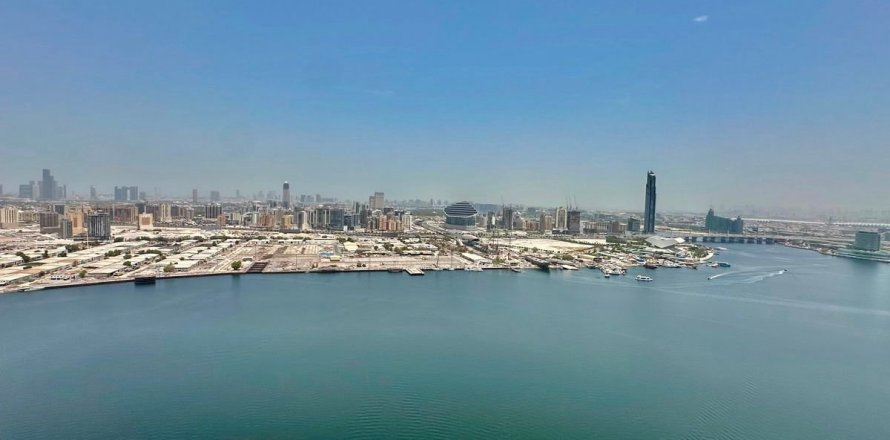 Apartment in Dubai 2 bedrooms, 104.4 sq.m. № 118807