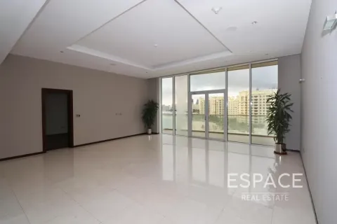 Apartment in Palm Jumeirah, Dubai 3 bedrooms, 213 sq.m. № 62341 - photo 3