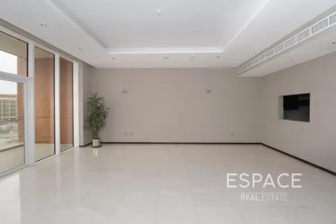 Apartment in Palm Jumeirah, Dubai 3 bedrooms, 213 sq.m. № 62341 - photo 6