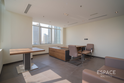 Office in Jumeirah Lake Towers, Dubai 158 sq.m. № 62319 - photo 8