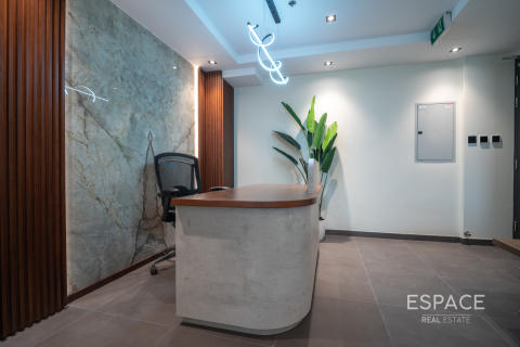 Office in Jumeirah Lake Towers, Dubai 158 sq.m. № 62319 - photo 6