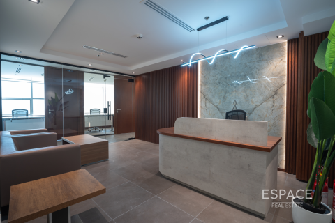 Office in Jumeirah Lake Towers, Dubai 158 sq.m. № 62319 - photo 1