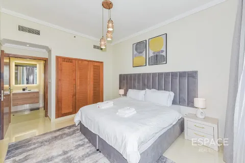 Apartment in Dubai Marina, Dubai 1 bedroom, 92 sq.m. № 62317 - photo 8