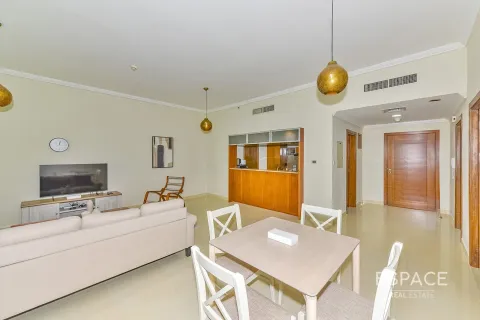Apartment in Dubai Marina, Dubai 1 bedroom, 92 sq.m. № 62317 - photo 13
