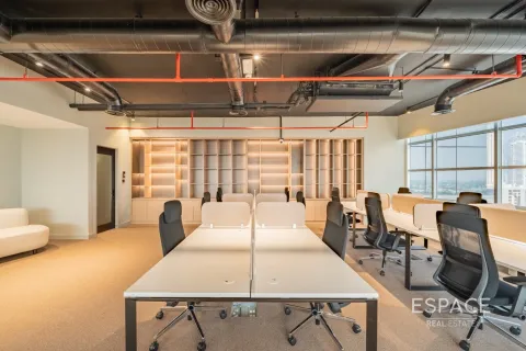 Office in Jumeirah Lake Towers, Dubai 157 sq.m. № 62318 - photo 8
