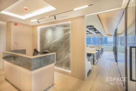 Office in Jumeirah Lake Towers, Dubai 157 sq.m. № 62318 - photo 5