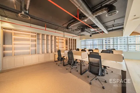 Office in Jumeirah Lake Towers, Dubai 157 sq.m. № 62318 - photo 10