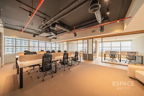 Office in Jumeirah Lake Towers, Dubai 157 sq.m. № 62318 - photo 9