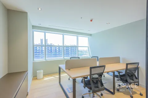 Office in Jumeirah Lake Towers, Dubai 157 sq.m. № 62318 - photo 4