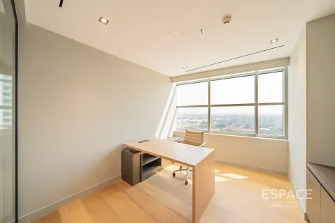 Office in Jumeirah Lake Towers, Dubai 157 sq.m. № 62318 - photo 3