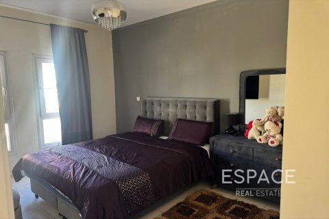 Villa in Springs 4, The Springs, Dubai 3 bedrooms, 258 sq.m. № 62343 - photo 9