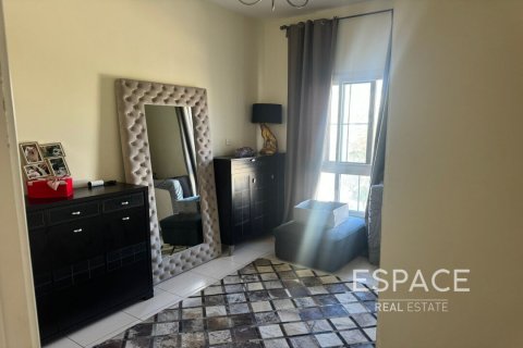 Villa in Springs 4, The Springs, Dubai 3 bedrooms, 258 sq.m. № 62343 - photo 11