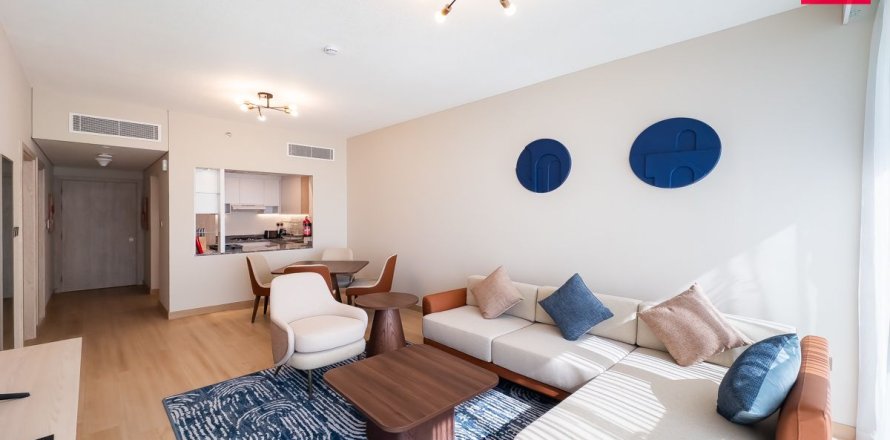 Квартира в Бизнес-Бэе, Дубай, 1 спальня, 74м², № 9218