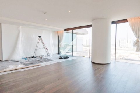 Apartment in One at Palm Jumeirah, Palm Jumeirah, Dubai 4 bedrooms, 509.1 sq.m. № 53028 - photo 19