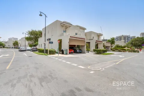 Villa à Quortaj, Al Furjan, Dubai, 3 chambres, 283 m², № 122637 - photo 20
